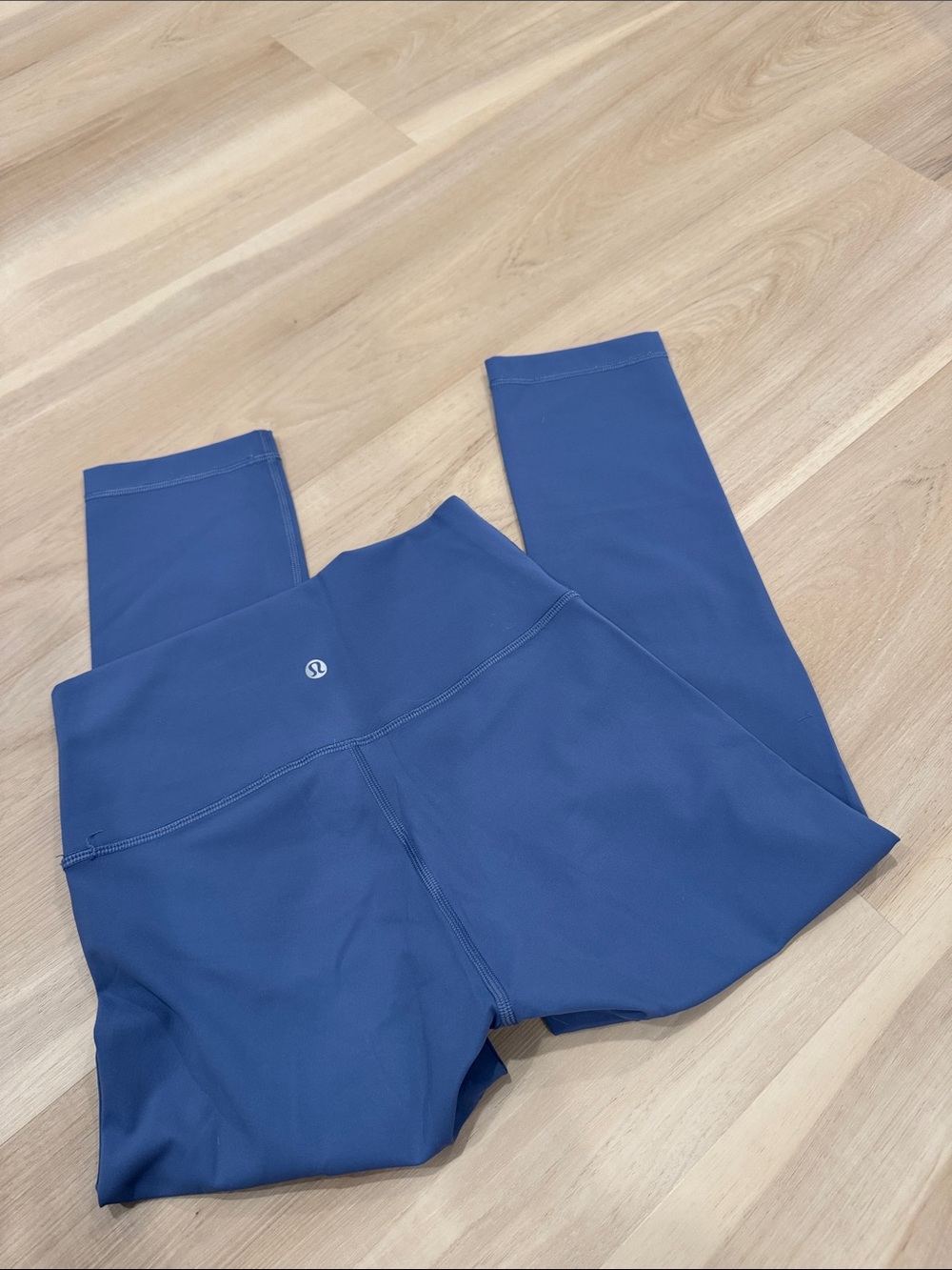 lululemon athletica women’s Blue Active Leggings